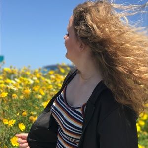 Meet your Posher, Becca