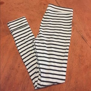 Pink sleepwear/leggings