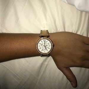 FINAL SALES PRICE Michael Kors Rose Gold Watch
