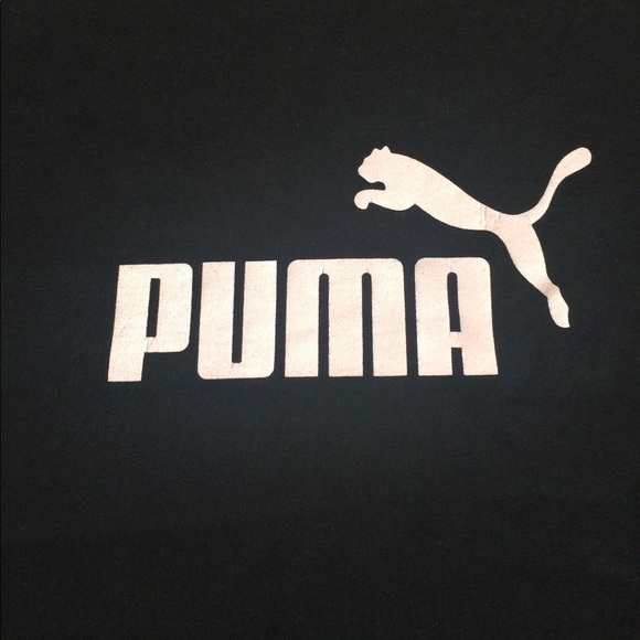 PUMA Cropped Logo Shirt - Picture 2 of 3