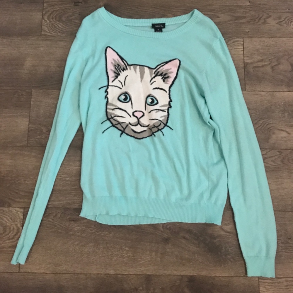 RUE 21 cut cat logo sweater/pullover!