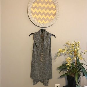 Belldini sleeveless sweater