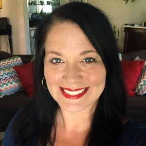 Meet your Posher, Tara