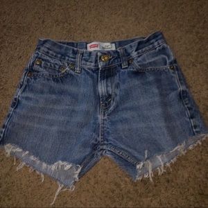 levi shorts