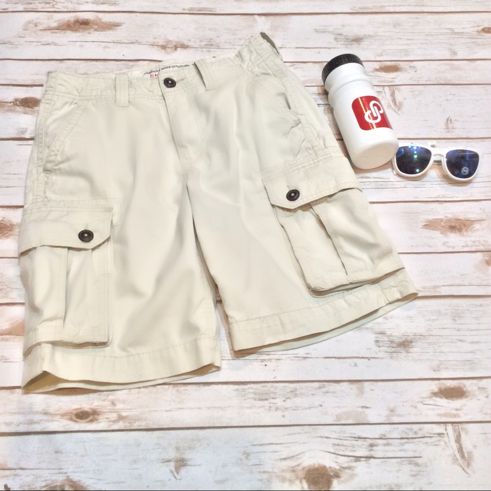 AE Outfitters Boy's/Men's Cargo Shorts Size 28