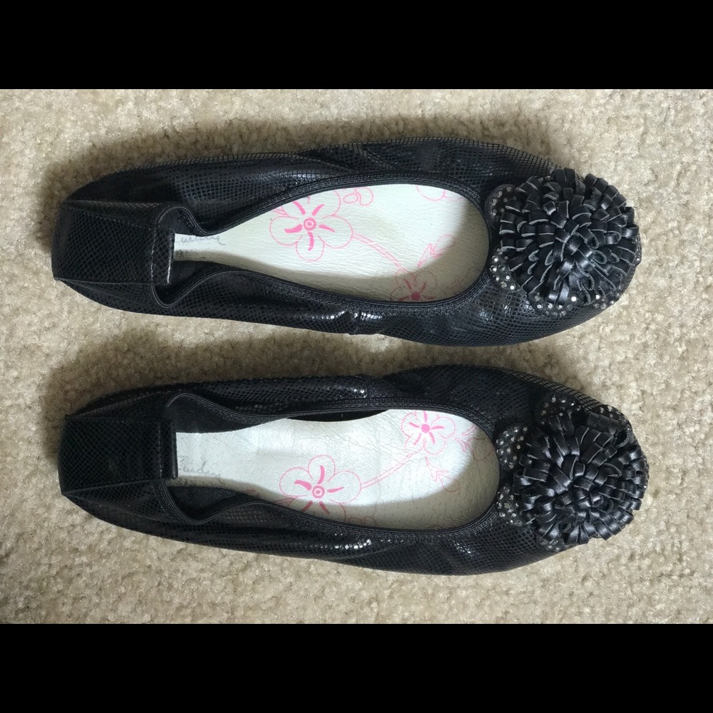 PIERRE CARDIN FLAT SHOES