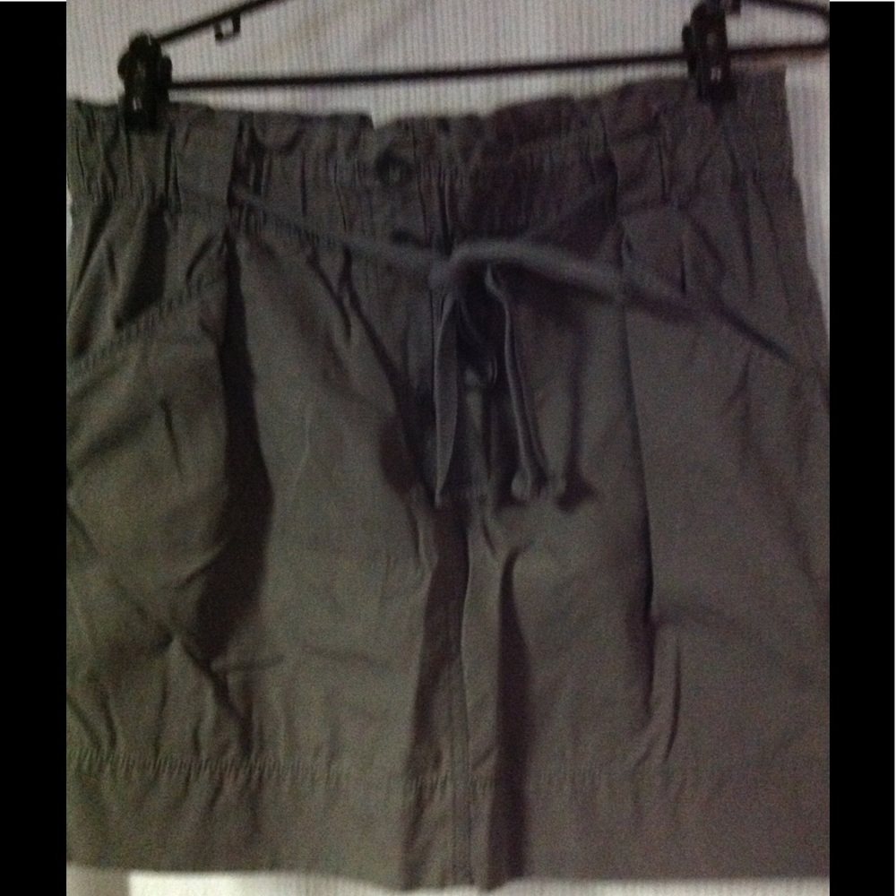 Super cute and sporty skirt - Picture 3 of 3