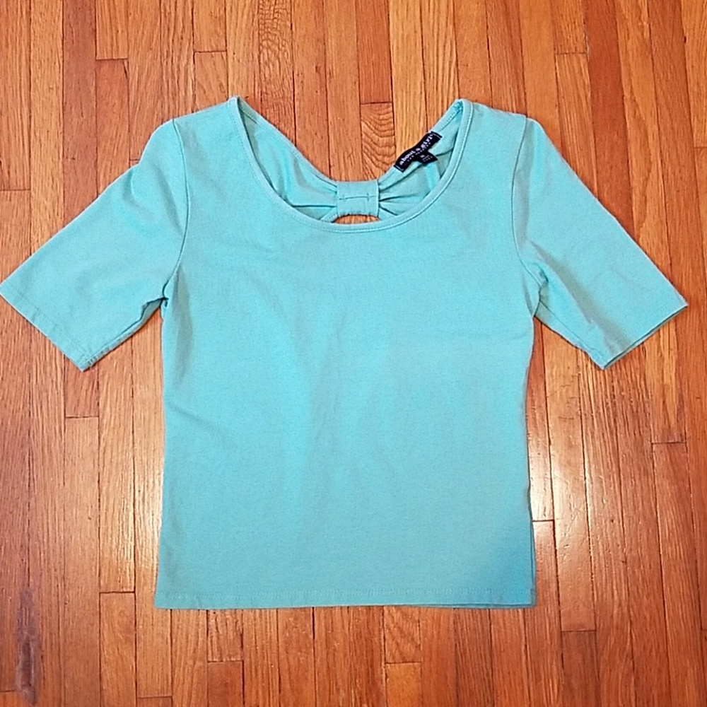 About A Girl crop top
