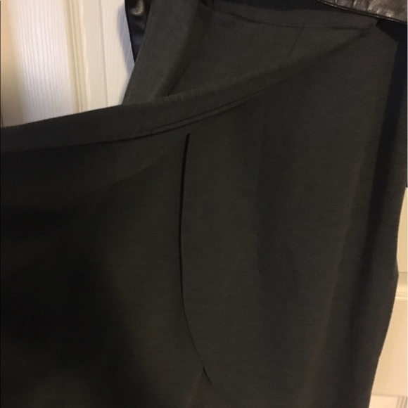 Grey belted dress - Picture 5 of 5