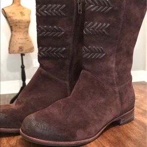 Ladies size 6.5 UGG Cailyn equestrian boots