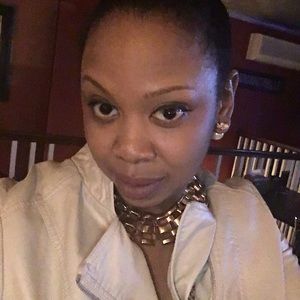 Meet your Posher, Sherry