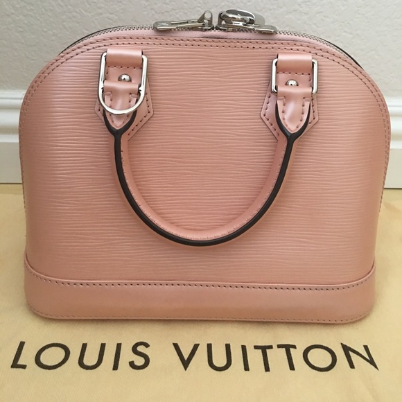 ❌SOLD❌ Authentic Louis Vuitton Alma BB! - Picture 3 of 8