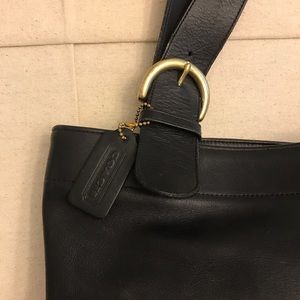 👍Authentic Vintage COACH Leather Purse👍