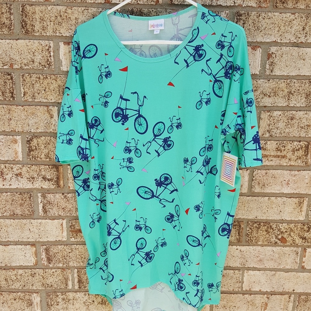Lularoe Irma Tee