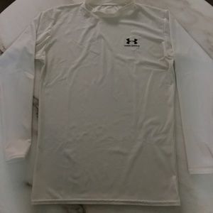 Long sleeve under armour shirt