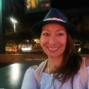 Meet your Posher, Valerie