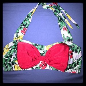 Fables by Barrie banana top