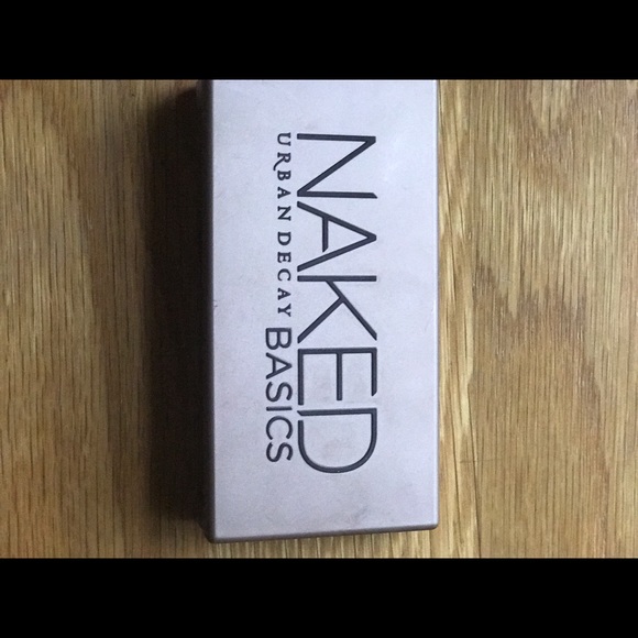 Urban Decay Other - Used Naked Basics Pallet by Urban Decay