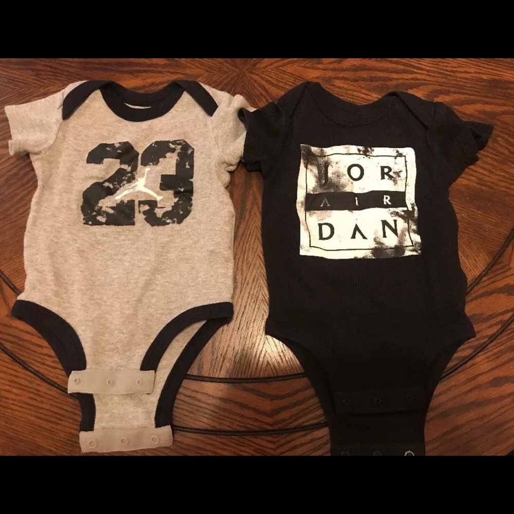 2 pcs. 3 months Jordan baby boy clothes - Picture 1 of 1
