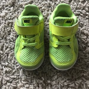 5c Toddler Nike shoes