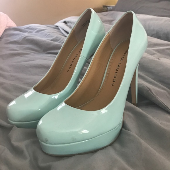 Chinese Laundry Shoes - Chinese Laundry light blue Pumps