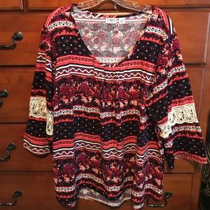 🎀Bell Sleeve Shirt🎀