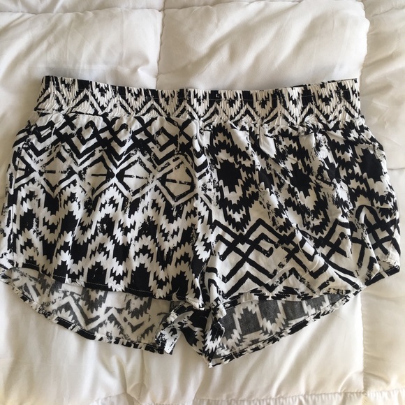 Deb shorts - Picture 1 of 2