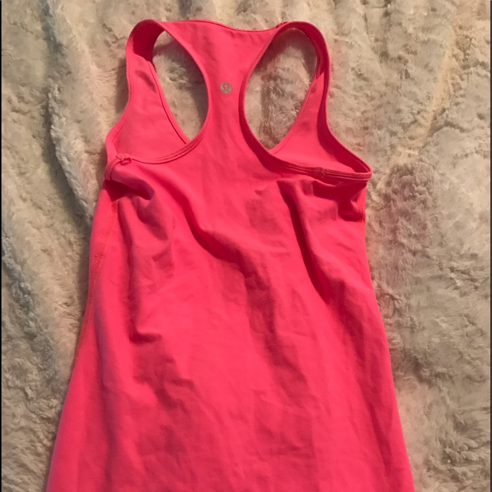 Lululemon tank