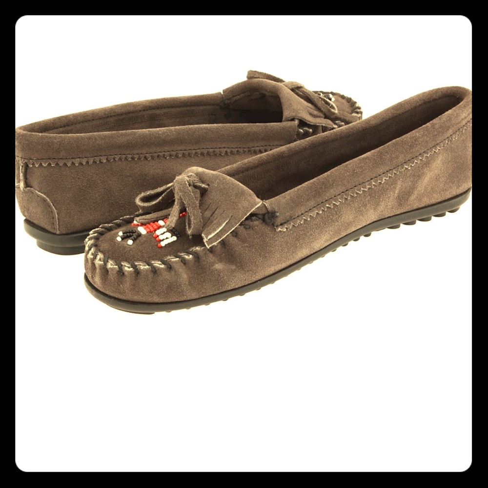 Grey Minnetonka thunderbird II size 8. NIB