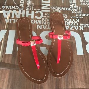 Tory Burch Leighanne Patent Saffiano Bow Thong