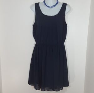🌻BCX🌻👗 Navy Dress fabulous lightweight