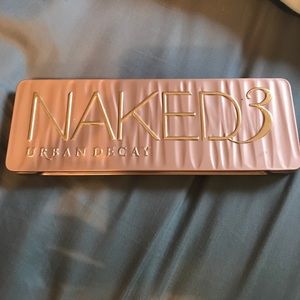 Naked 3 Eyeshadow Palette