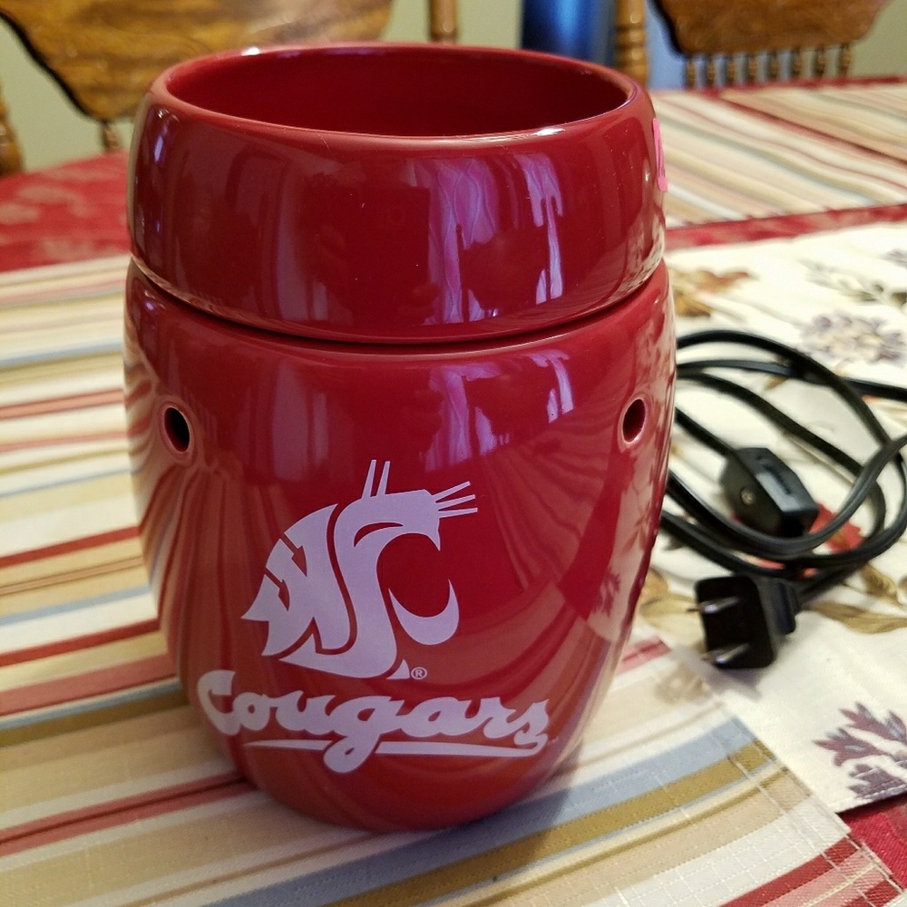Brand New "WSU" Cougars Scentsy Warmer
