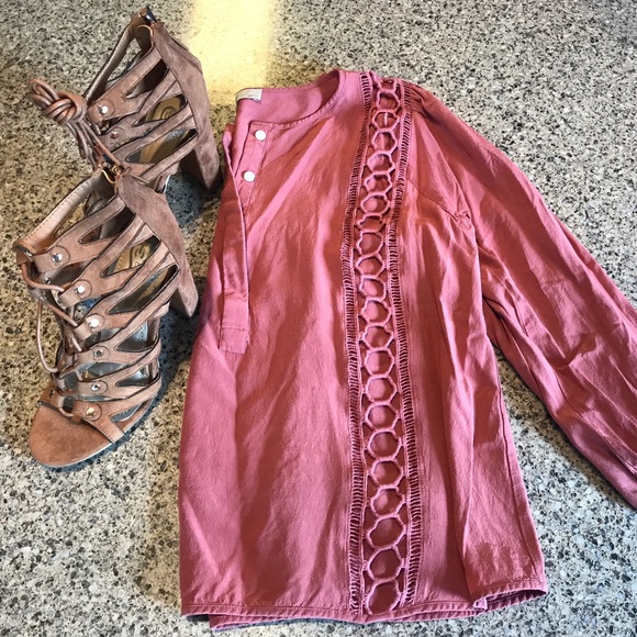 LOFT Tops - Ann Taylor Loft top