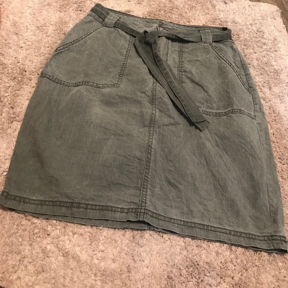 2/$10 Sonoma women's skirt size 4