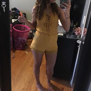 Mustard romper