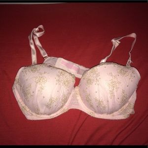 Victoria's Secret bra