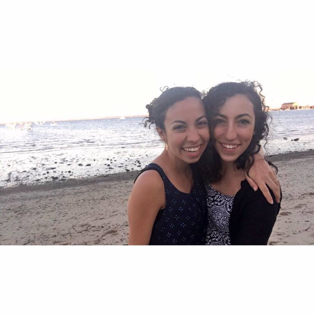 Meet your Posher, Cassandra