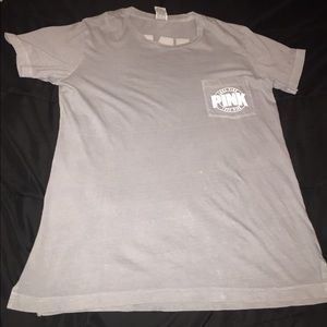 Campus tee
