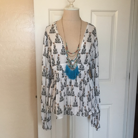 Free People Tops - Free people floral top