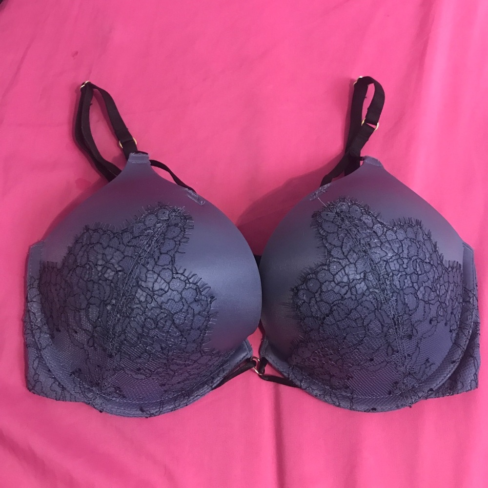 VICTORIA'S SECRET Bombshell Bra 👙