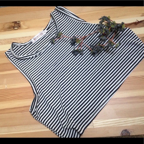 New crop top stripe outfitters tank blouse urban - Picture 2 of 3