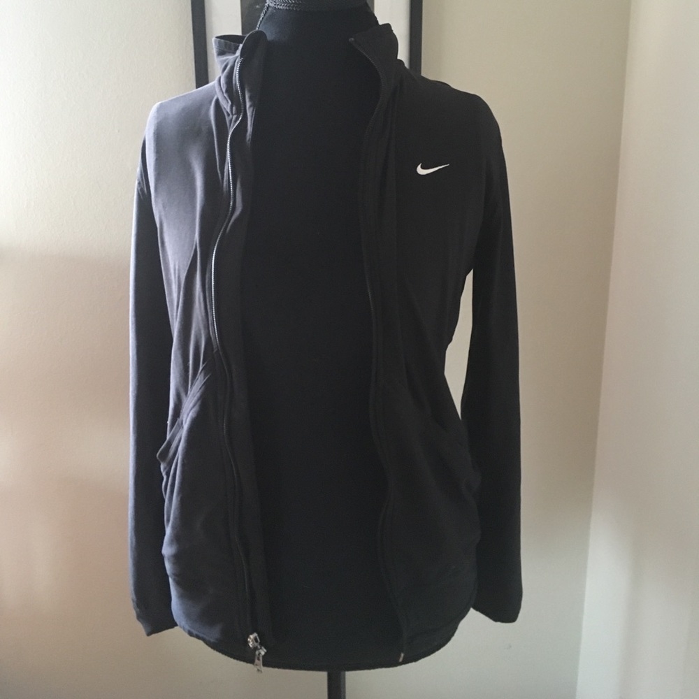 Nike women's sport jacket never worn