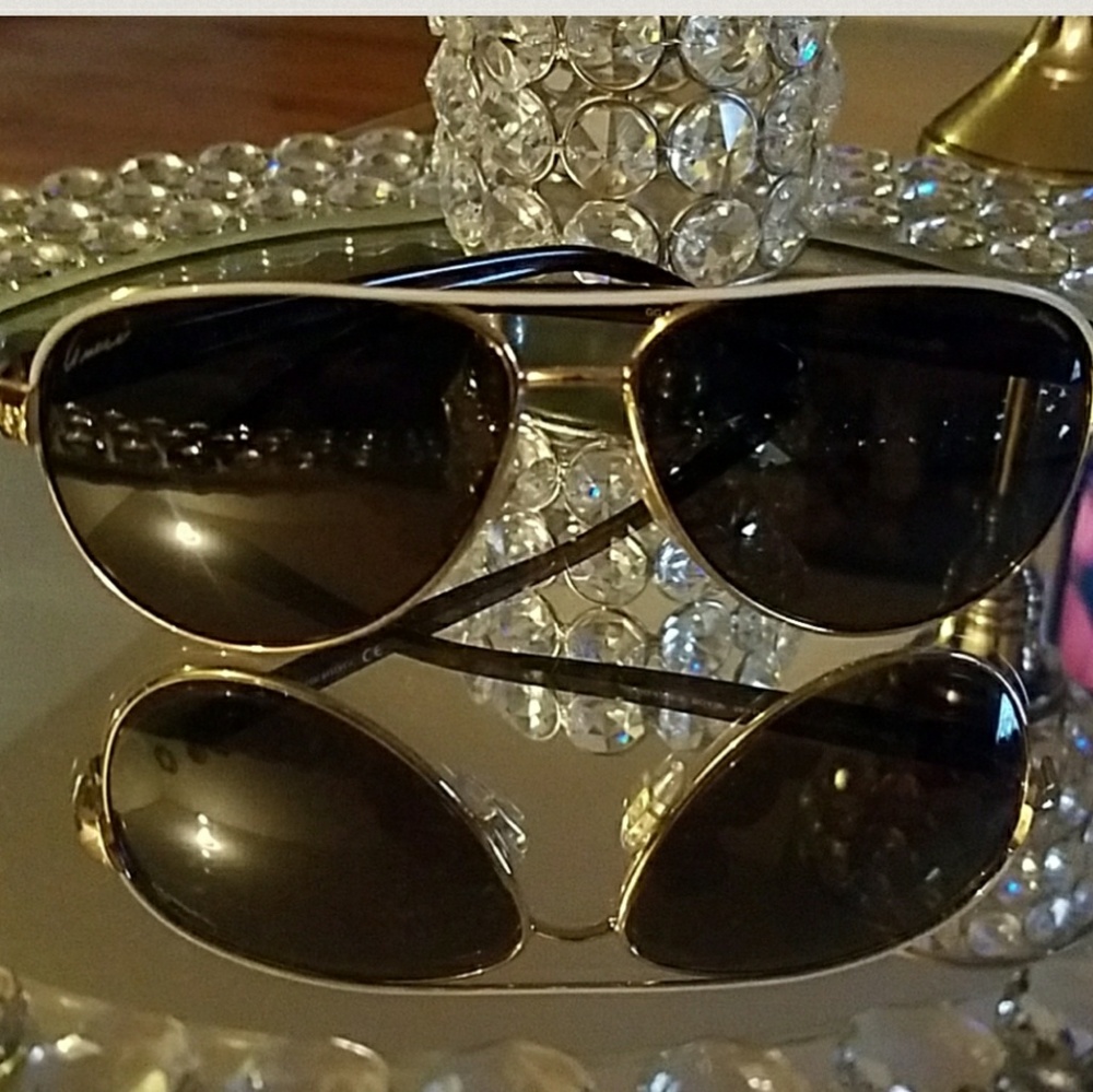 Authentic  Gucci sunglasses