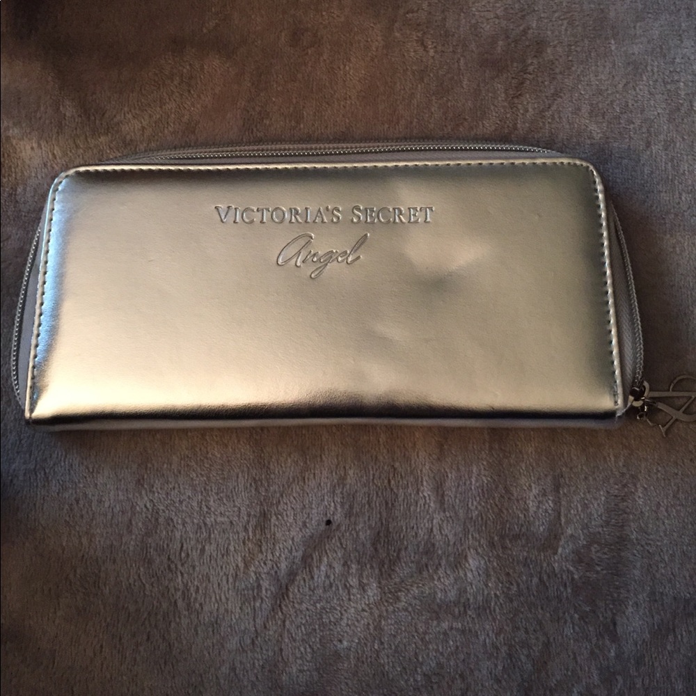 Victoria secret clutch