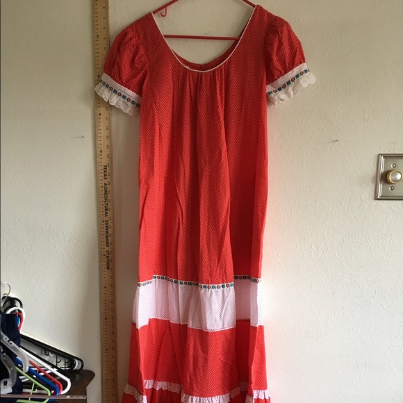 1970's mumu HAWAIi long red white dots floral 10 - Picture 1 of 5