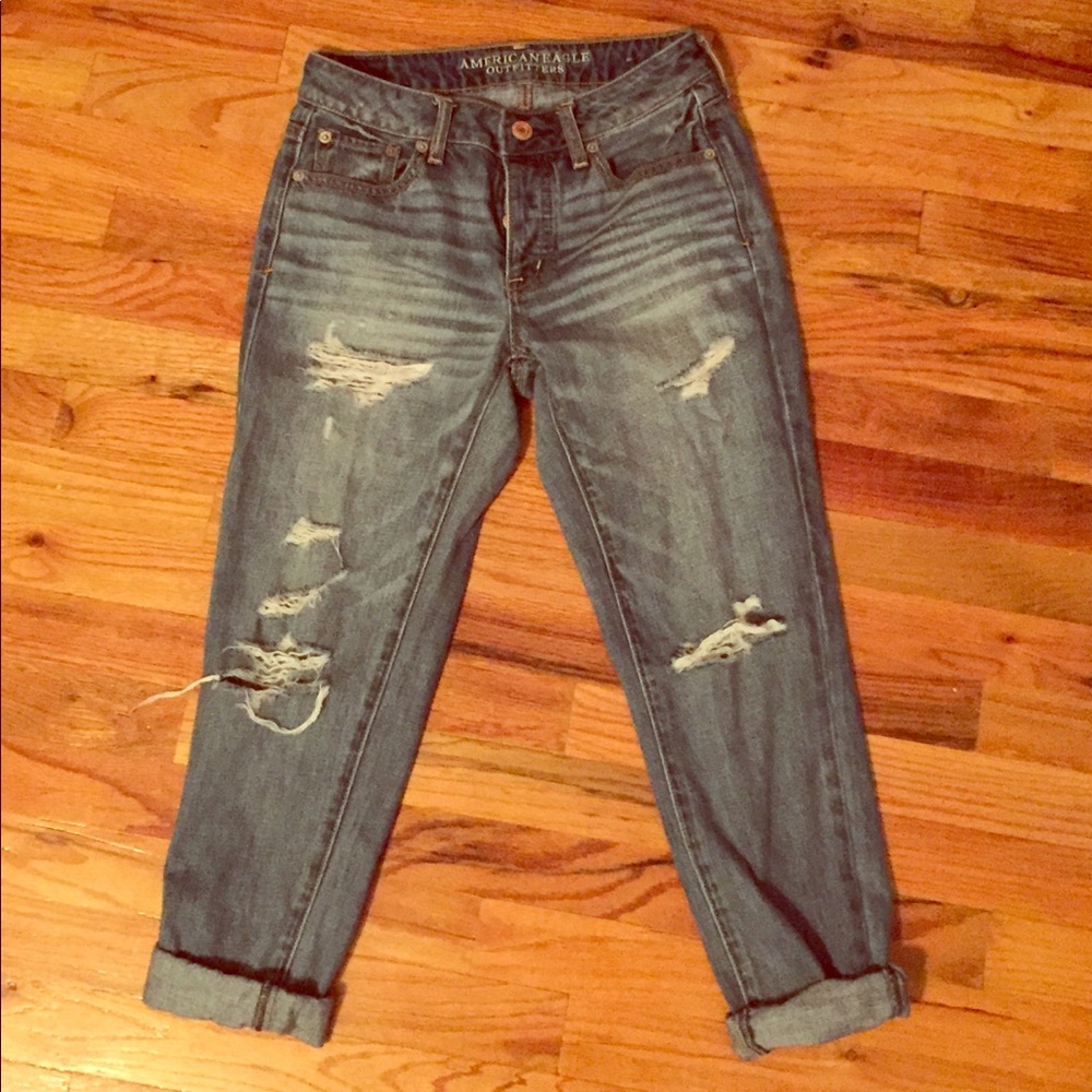 American Eagle Boy Crop Jeans