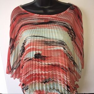 Romeo & Juliet Couture Woman's S pleated blouse