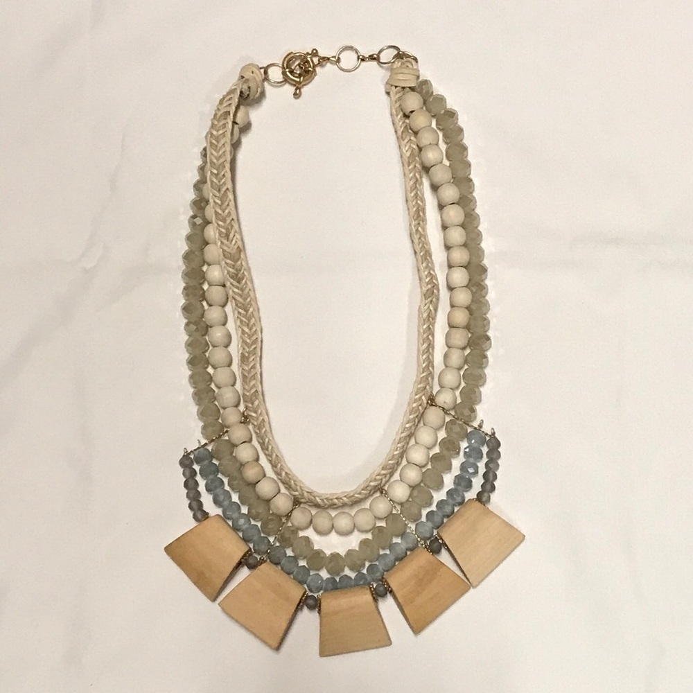 Wood and Beads Necklace