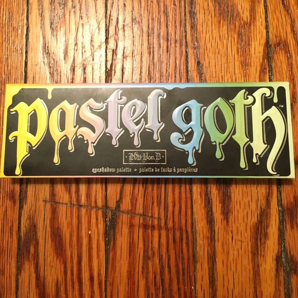 Kat Von D Pastel Goth Palette